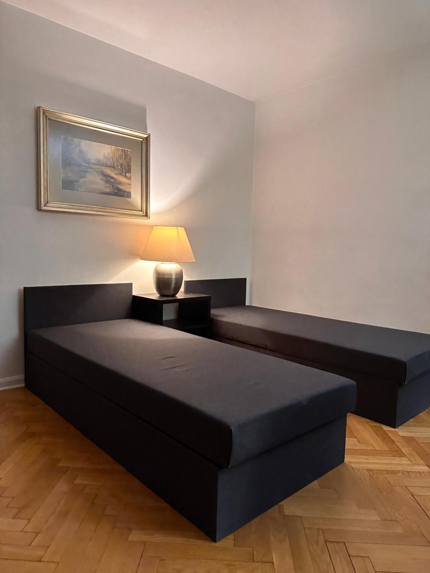 Central Charm Nowiniarska Warsaw Exterior photo